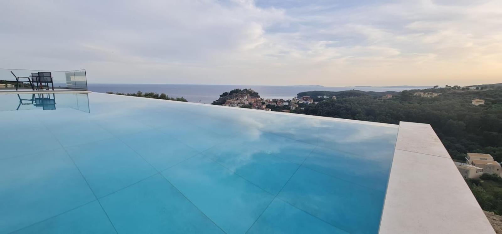 Blue Lilac Villas Parga Exterior photo
